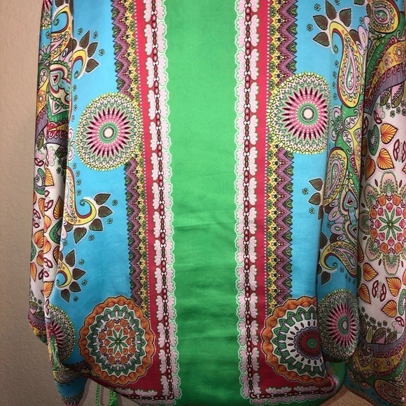 Ivy Jane Green Silky Feel Kimono/Scarf Blouse with Drawstring Blouse Size M - Picture 10 of 10